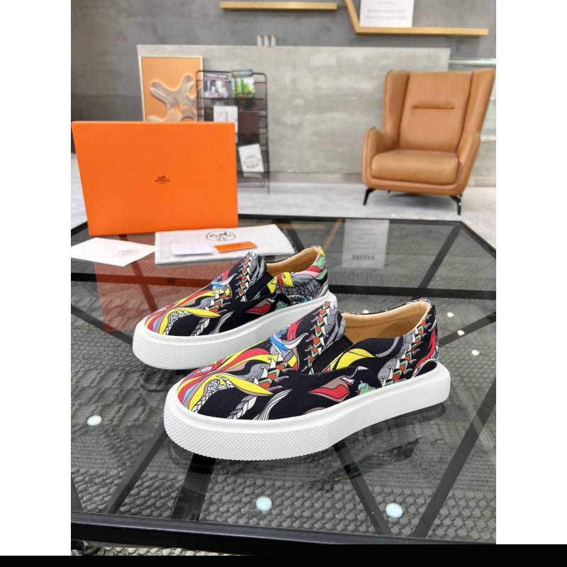 H**mes sneakers